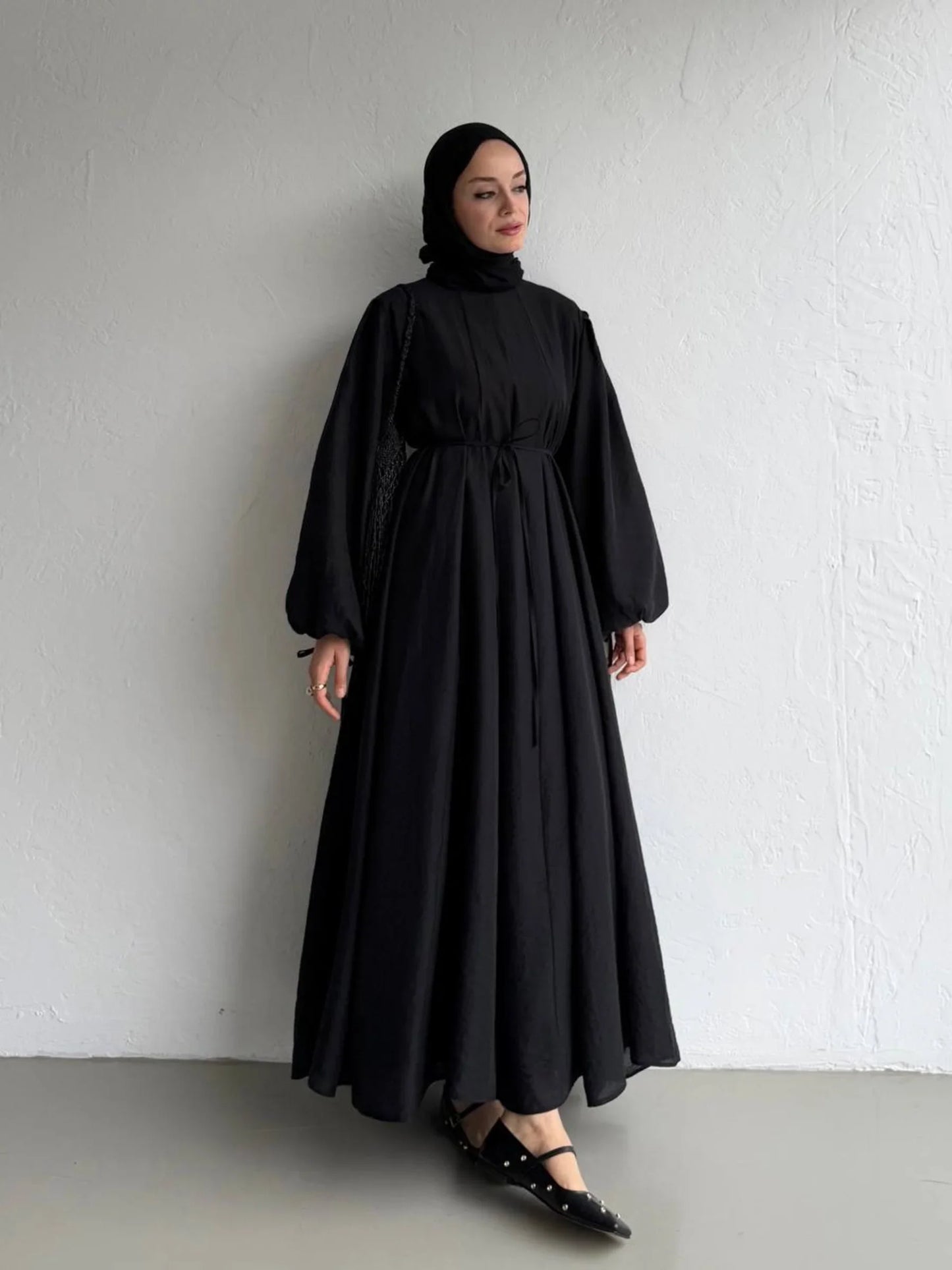 Robe fluide et ample au style moderne