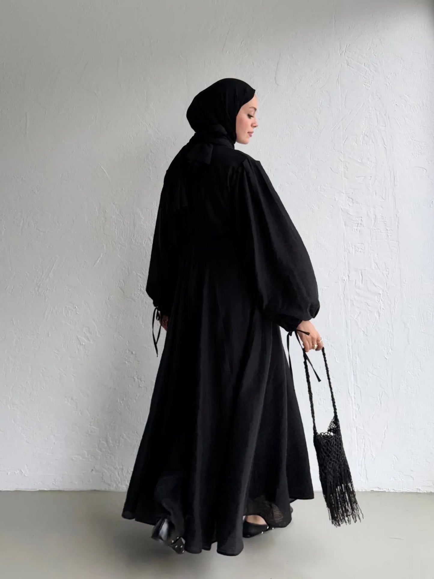 Robe fluide et ample au style moderne